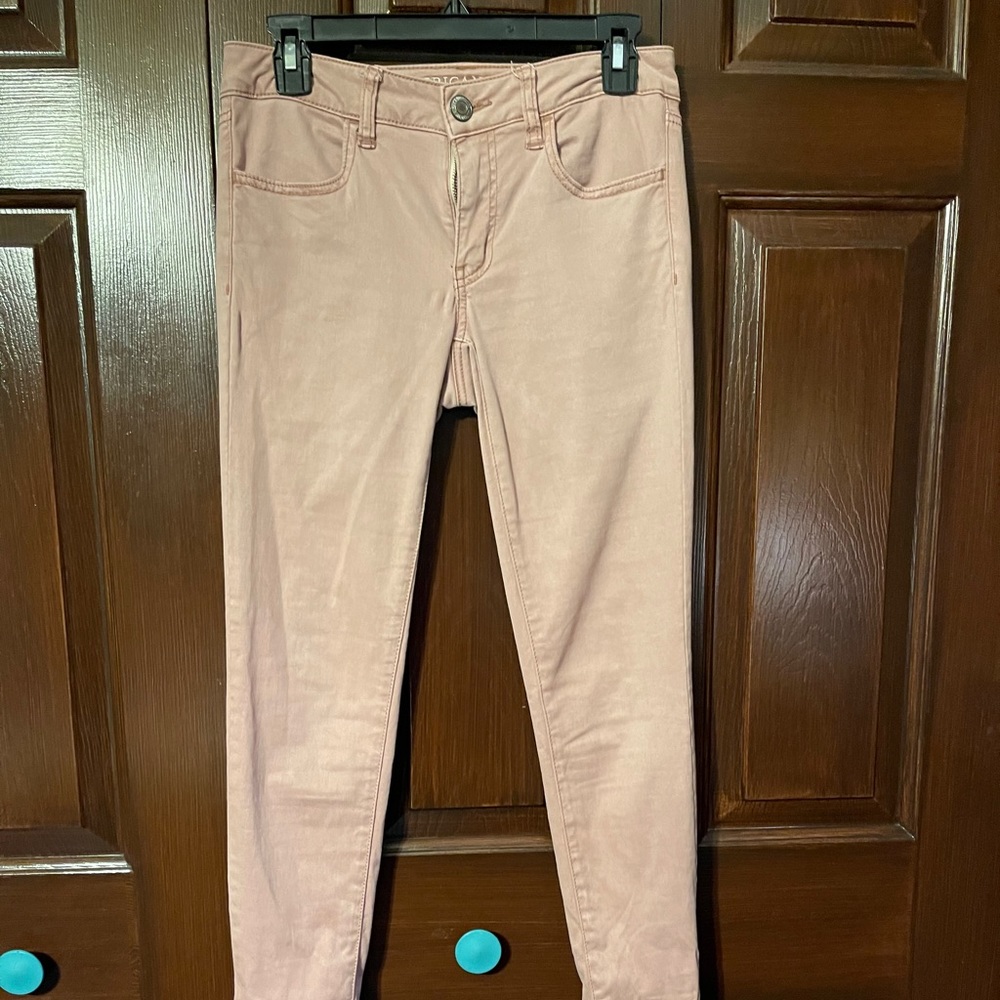 american eagle rose colored jeggings